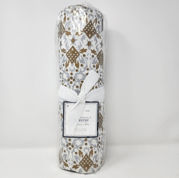 Pottery Barn New Teen Tapestry Boho Gold Mandala Print Wall Decor Dorm 80" x 91" - Picture 1 of 6